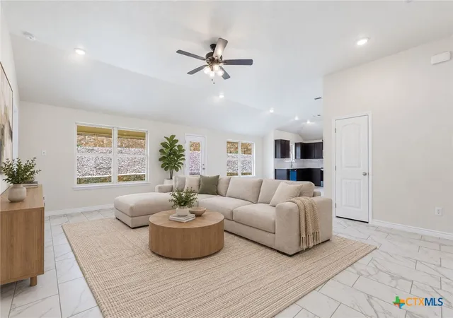Photo 3 of Single family home for sale at 610 Bobby Lou Ln, Copperas Cove, TX 76522 | MLS# 609985 | Listing updated on 2026-09-17