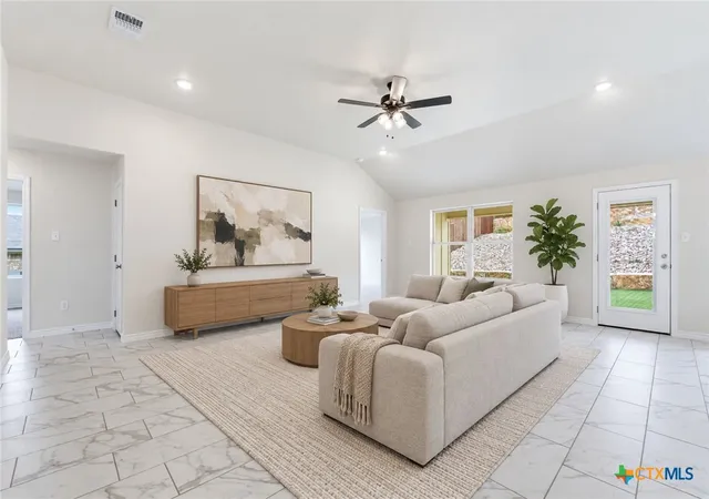 Photo 3 of Single family home for sale at 610 Bobby Lou Ln, Copperas Cove, TX 76522 | MLS# 609985 | Listing updated on 2026-09-17