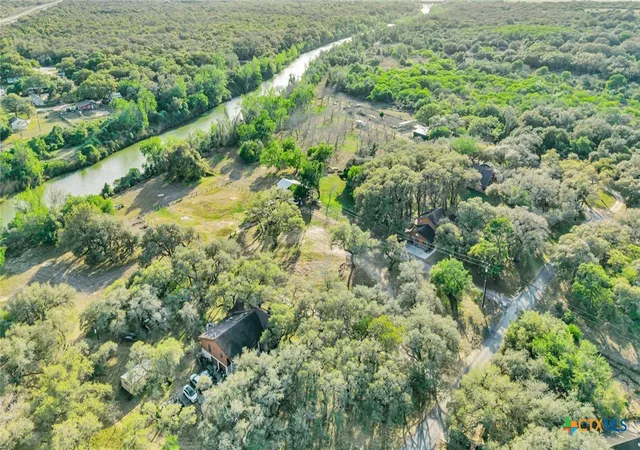 37th image of 405 Camino Dr, Victoria, TX 77905 | MLS# 609336