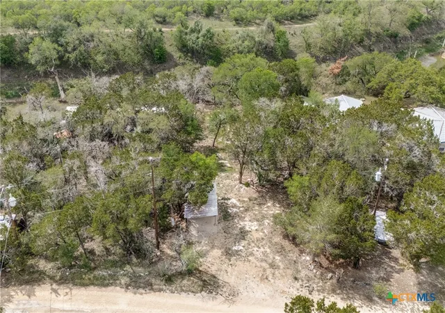 2nd image of 500 Hideaway Dr, Spring Branch, TX 78070 | MLS# 610196