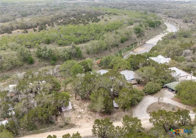 3rd image of 500 Hideaway Dr, Spring Branch, TX 78070 | MLS# 610196