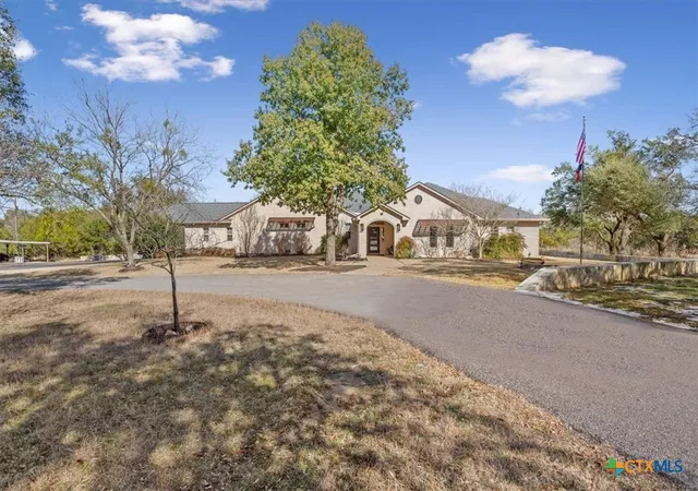 Photo 1 of Single family home for sale at 8841 Brewer Ln, Salado, TX 76571 | MLS# 610259 | Listing updated on 2026-07-28