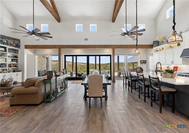 4th image of 2105 Legacy Hills Dr, Johnson City, TX 78636 | MLS# 610294
