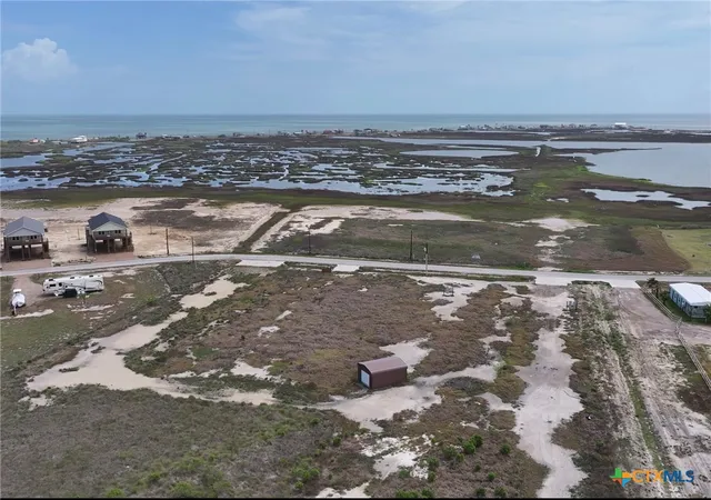 2nd image of 268 Powderhorn Ln, Port Lavaca, TX 77979 | MLS# 610265