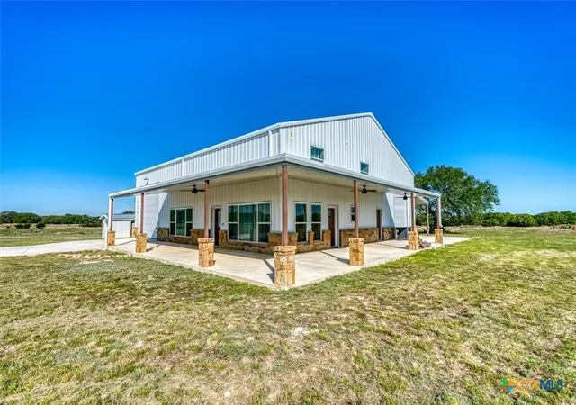 2nd image of 224 Blackbuck Ridge Dr, Lampasas, TX 76550 | MLS# 610302