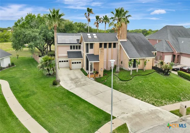 Photo 1 of Single family home for sale at 103 Tracy Ln, Victoria, TX 77904 | MLS# 608955 | Listing updated on 2026-06-25
