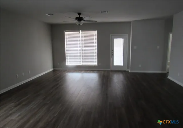 4th image of 10018 Kensley Rose Dr, Killeen, TX 76542 | MLS# 610356