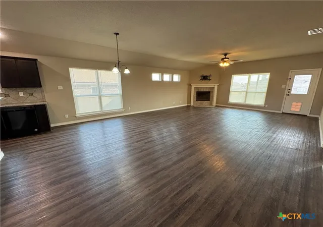 Photo 3 of Single family home for sale at 4302 Molly Dyer Dr, Killeen, TX 76549 | MLS# 609243 | Listing updated on 2026-10-07
