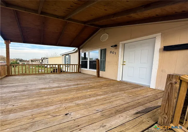 4th image of 801 E Mesquite Ln, Victoria, TX 77901 | MLS# 610408