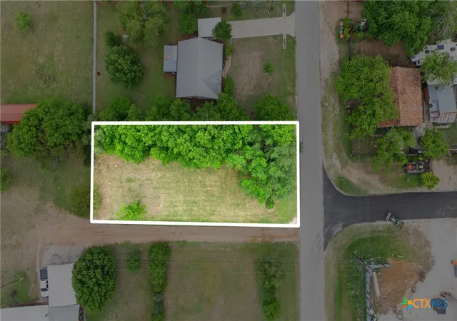 Homes for sale in Johnson City, TX | 306 W Pecan Dr, Johnson City, TX 78636 | MLS# 610420