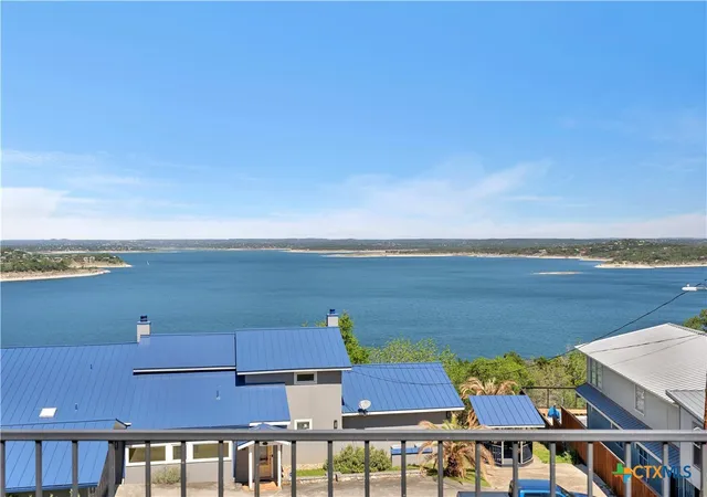 Photo 3 of Single family home for sale at 1210 Skyline Dr, Canyon Lake, TX 78133 | MLS# 609719 | Listing updated on 2026-07-13