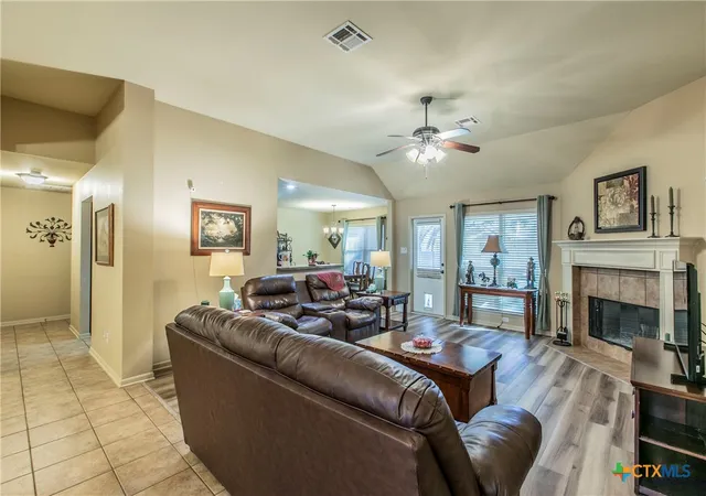 Photo 2 of Single family home for sale at 5805 Butterfly Ct, Temple, TX 76502 | MLS# 610532 | Listing updated on 2026-06-18
