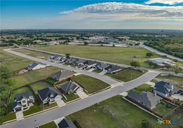 Homes for sale in Giddings, TX | 331 Firework Ln, Giddings, TX 78942 | MLS# 610195