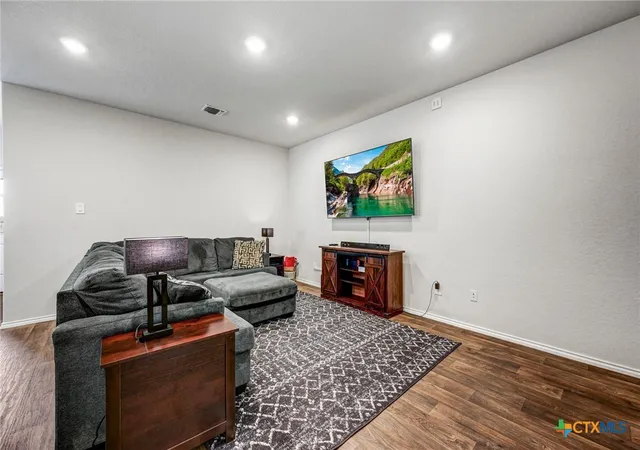 5th image of 849 Gerardia Ct, Seguin, TX 78155 | MLS# 610605