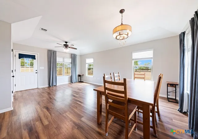 4th image of 1414 Branch Rd, Seguin, TX 78155 | MLS# 610612