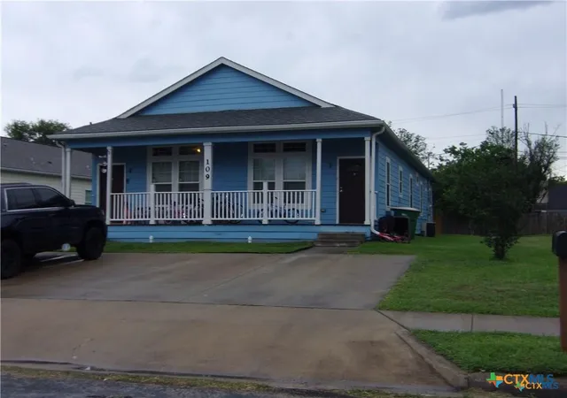 Homes for sale in Victoria, TX | 109 Palmwood Dr, Victoria, TX 77901 | MLS# 610106