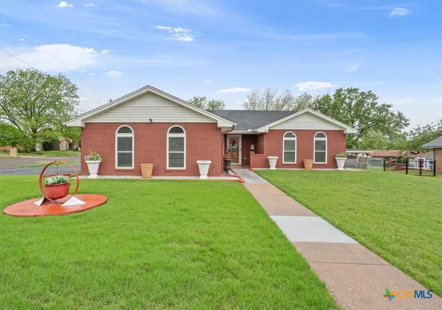 Homes for sale in Copperas Cove, TX | 510 Houston St, Copperas Cove, TX 76522 | MLS# 610656