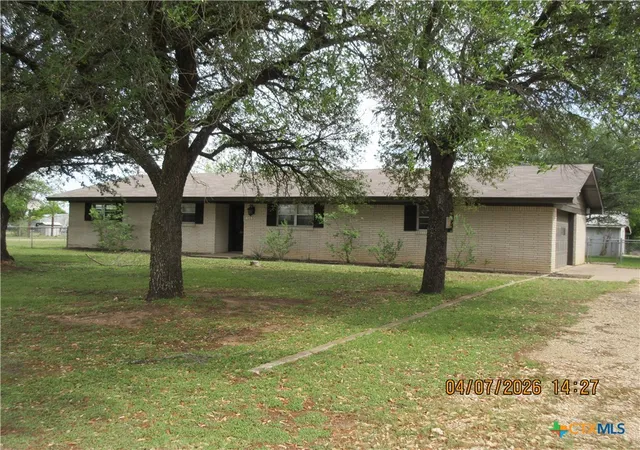 1st image of 506 E Loop 121, Belton, TX 76513 | MLS# 610839