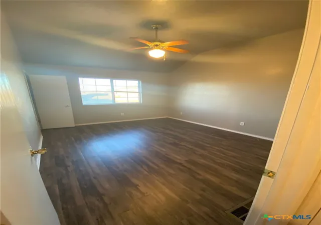 5th image of 4002 Doraine Ct #A,B,C,D, Killeen, TX 76549 | MLS# 610842