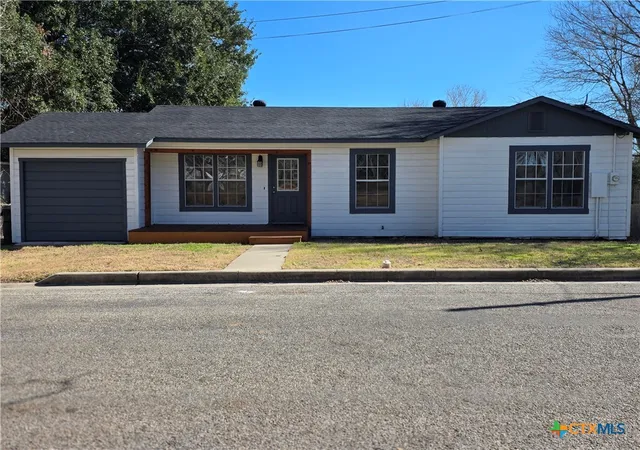 1st image of 116 E 14th St, Shiner, TX 77984 | MLS# 610736