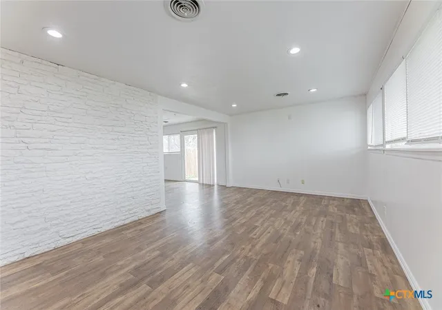 Photo 4 of Single family home for sale at 1129 Chippendale Dr, Killeen, TX 76549 | MLS# 610982 | Listing updated on 2026-07-10