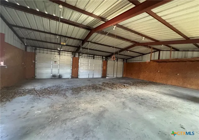 Homes for sale in Hamilton, TX | 801 Meadowlark St, Hamilton, TX 76531 | MLS# 611002