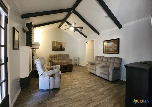 Photo 2 of Sale Pending at 204 Cherokee Ln, Victoria, TX 77901 | MLS# 611040 | Listing updated on 2026-07-22