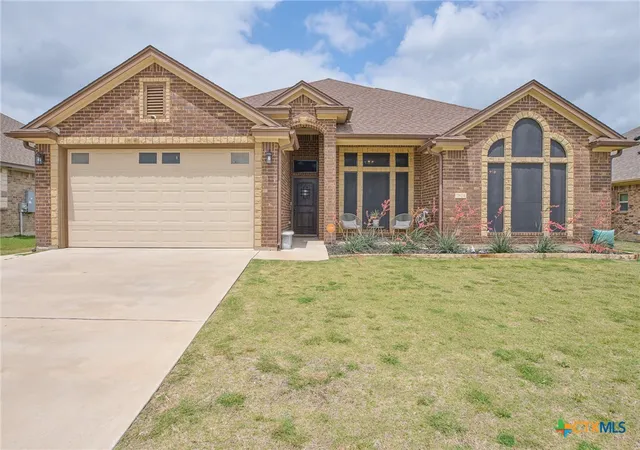 Photo 3 of Single family home for sale at 7804 Preston Holw Dr, Killeen, TX 76542 | MLS# 611142 | Listing updated on 2026-07-24