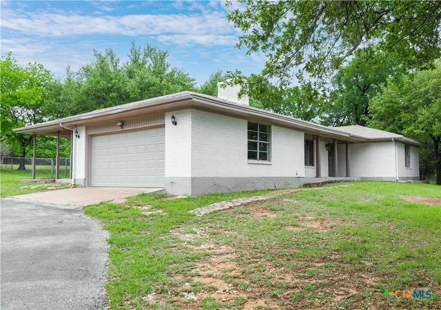 1st image of 585 Fm 2412, Gatesville, TX 76528 | MLS# 611167