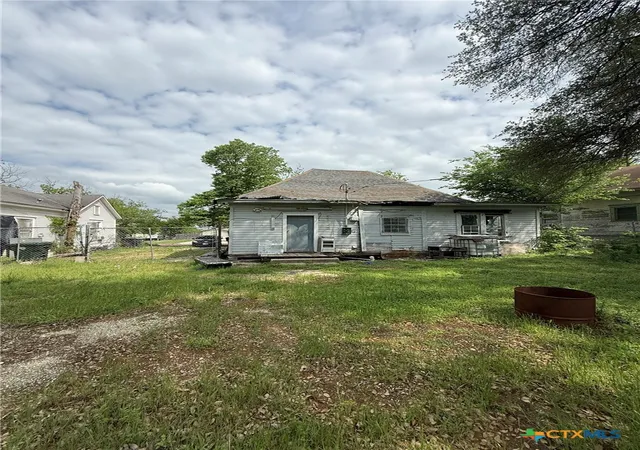 Photo 3 of Sale Pending at 706 N Main St, Temple, TX 76501 | MLS# 611195 | Listing updated on 2026-07-29