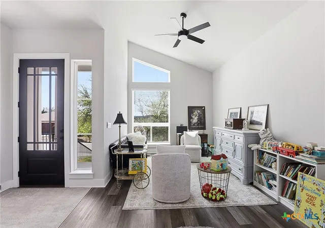 2nd image of 21100 Niagara Cvs, Lago Vista, TX 78645 | MLS# 611196