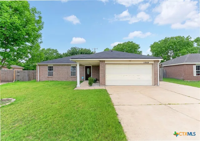 Homes for sale in Killeen, TX | 5909 Medina Dr, Killeen, TX 76542 | MLS# 611166
