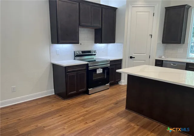 Photo 4 of Single family home for sale at 1344 Bellewood Ln, Canyon Lake, TX 78133 | MLS# 610139 | Listing updated on 2026-09-24