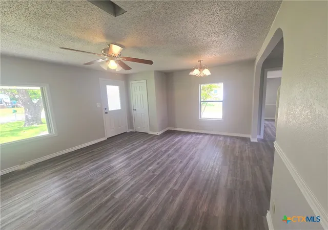 4th image of 101 E Halstead Ave, Copperas Cove, TX 76522 | MLS# 611294