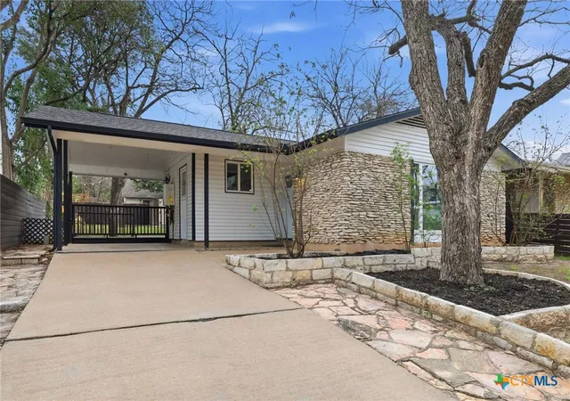 3rd image of 2905 Brinwood Ave, Austin, TX 78704 | MLS# 611314