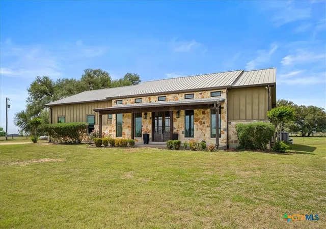 2nd image of 98 County Road 957b, Schulenburg, TX 78956 | MLS# 610825