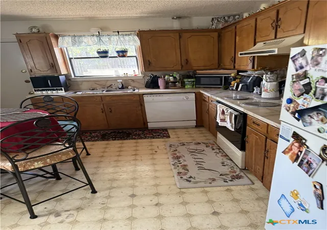 5th image of 211 Horseshoe Dr, Copperas Cove, TX 76522 | MLS# 610963
