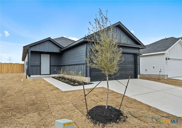 1st image of 210 Langston Dr, Uhland, TX 78640 | MLS# 611530