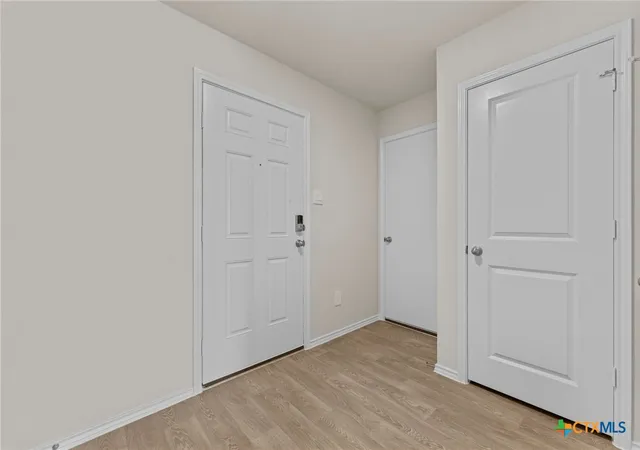 3rd image of 140 Langston Dr, Uhland, TX 78640 | MLS# 611581