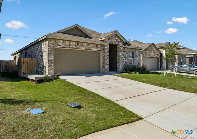 Homes for sale in Seguin, TX | 5801 Musquiz Ridge, Seguin, TX 78155 | MLS# 610104