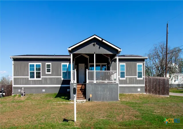 1st image of 2201 Henry St, Cuero, TX 77954 | MLS# 611611