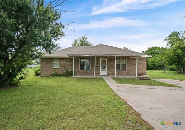 Homes for sale in Temple, TX | 208 N 8th St, Temple, TX 76501 | MLS# 611753
