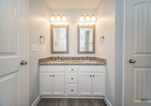 10th image of 183 Lost Maples Wy, Marion, TX 78124 | MLS# 610471
