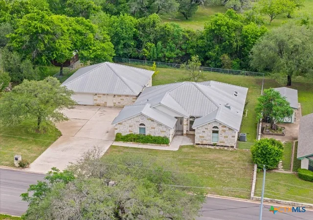 Photo 4 of Single family home for sale at 1703 Wofford Dr, Burnet, TX 78611 | MLS# 611635 | Listing updated on 2026-04-29