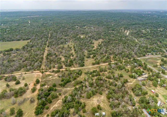 4th image of 132 Roemer Ln, Floresville, TX 78114 | MLS# 611840
