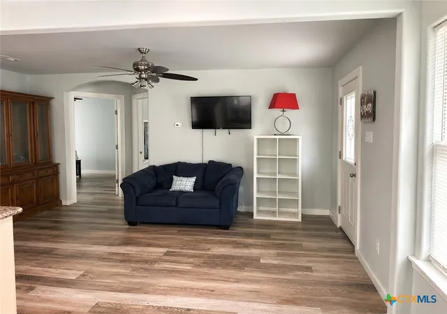 Photo 8 of Single family home for sale at 310 N La Grange St, Hallettsville, TX 77964 | MLS# 611862 | Listing updated on 2026-07-21