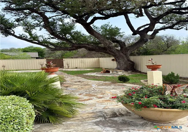 Photo 3 of Single family home for sale at 313 N Church, Goliad, TX 77963 | MLS# 611208 | Listing updated on 2026-06-26