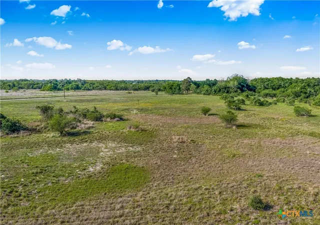 Photo 3 of Land for sale at 417 Old Bloomington Rd, Victoria, TX 77905 | MLS# 611829 | Listing updated on 2026-04-26