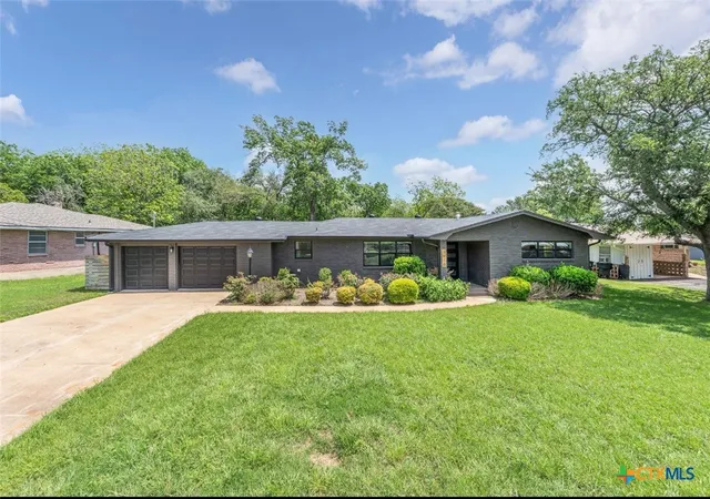 2nd image of 3910 Brooklawn Dr, Temple, TX 76502 | MLS# 611922