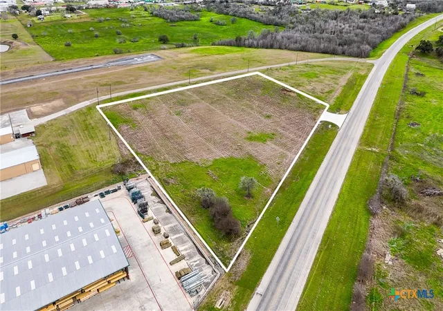 1st image of 2700 Us 183, Gonzales, TX 78629 | MLS# 612062